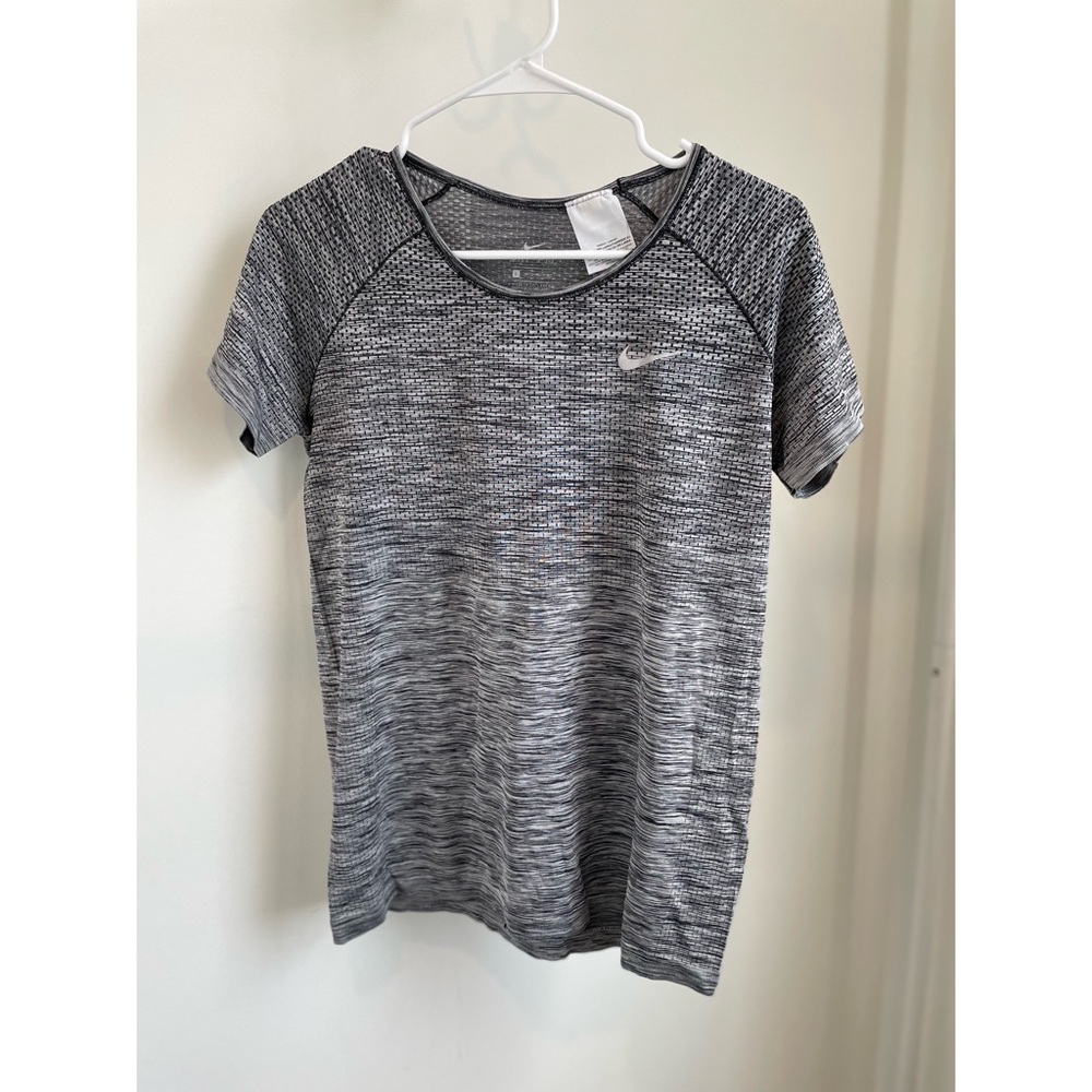 Nike Workout Tee - Size L - Gray